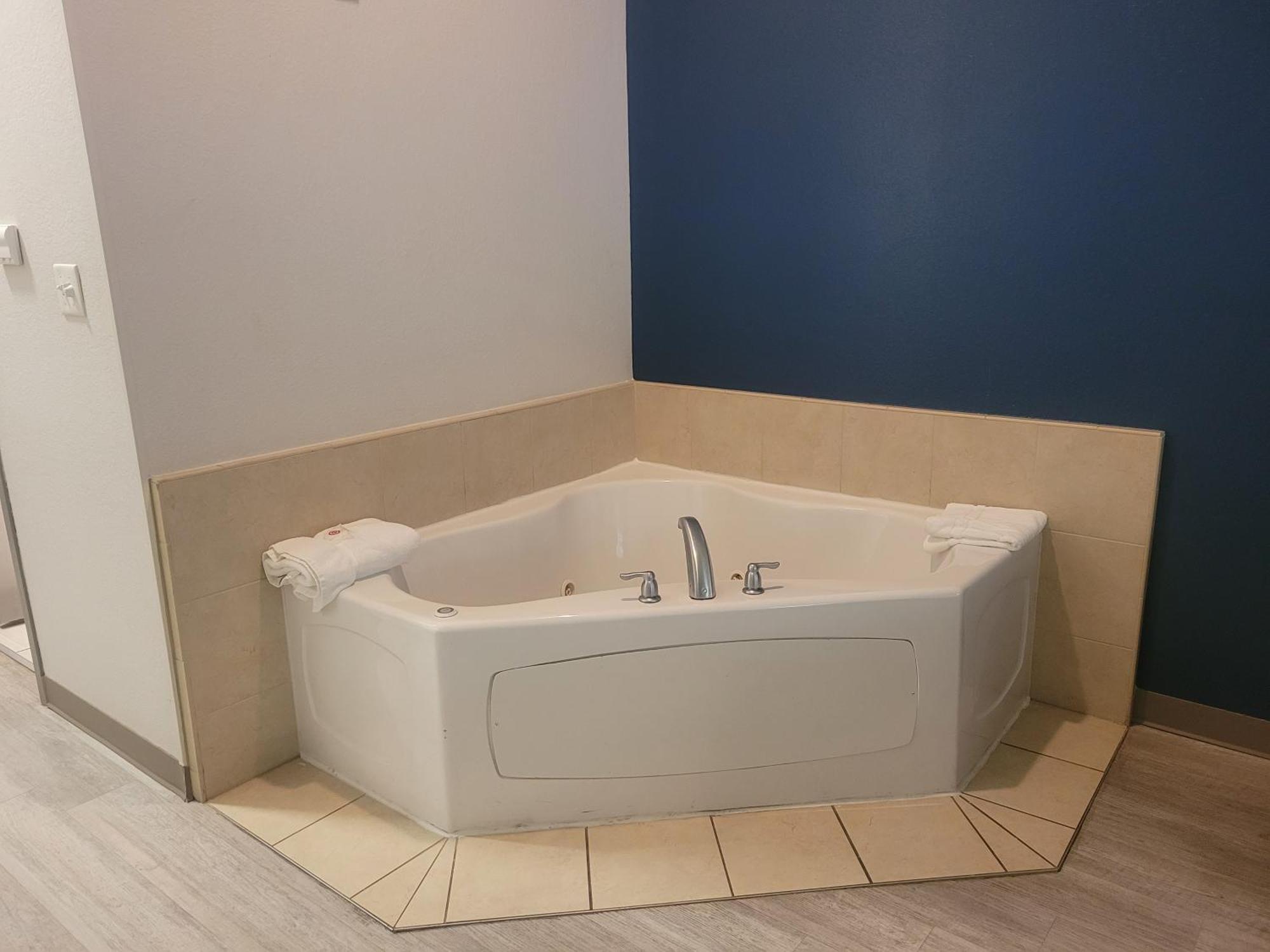 Comfort & 3*